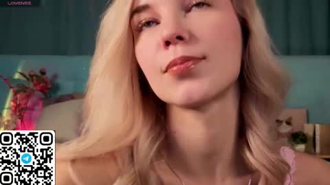 Bella online show from March 4, 1:00 am