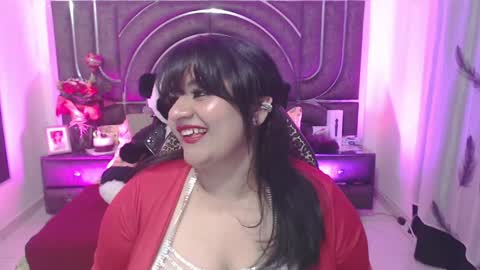 Snapshot of bella_taylor_a chatting on January 16, 12:12 am Bella Taylore online show from January 16, 12:12 am