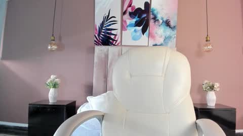 Bella Clair online show from January 19, 5:18 pm