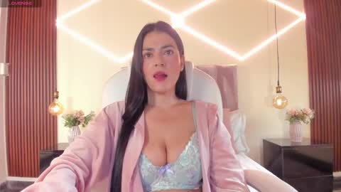 Bella Clair online show from December 20, 2:13 pm