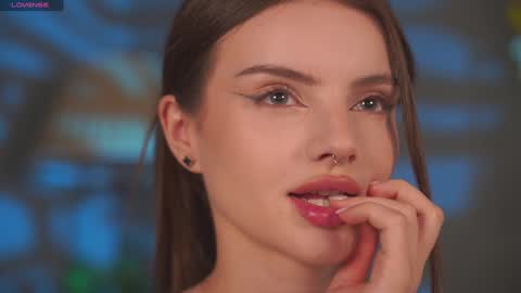 Snapshot of bellacle chatting on November 19, 7:52 am Bella I took a vacation and Ill be back on December 18th So dont lose me To keep in touch I have a TG - you can find below online show from November 19, 7:52 am