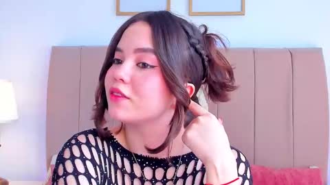 BellaFontana online show from November 12, 4:29 pm