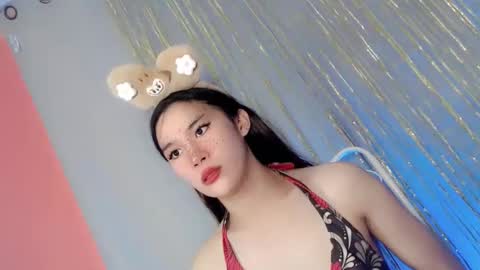 Snapshot of bellafucks1 chatting on January 6, 10:13 am Bella rowt online show from January 6, 10:13 am