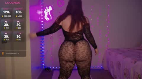 Bella Monroe online show from February 26, 6:12 am