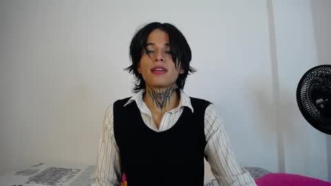 bellamy0955 online show from April 10, 10:36 pm