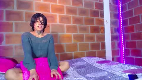 Snapshot of bellamy_094 chatting on September 19, 7:03 pm bellamy_094 online show from September 19, 7:03 pm