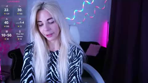 Bella online show from February 9, 11:53 pm