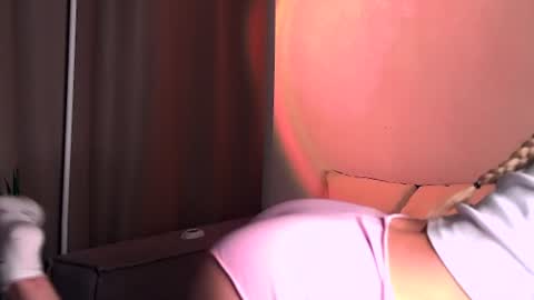 bellasecrettt online show from July 21, 5:48 pm