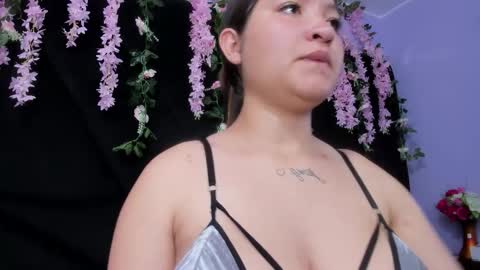 Bella online show from April 9, 7:30 pm