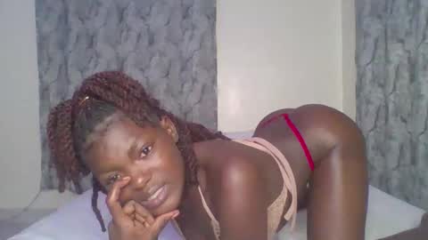 Snapshot of belle_bubbles chatting on May 27, 8:28 pm bubbles online show from May 27, 8:28 pm