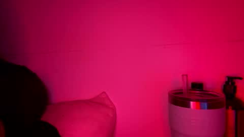 Snapshot of belle_marie chatting on November 11, 4:12 am Belle xx online show from November 11, 4:12 am