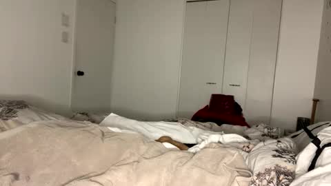 Snapshot of belle_marie chatting on December 21, 8:43 am Belle xx online show from December 21, 8:43 am