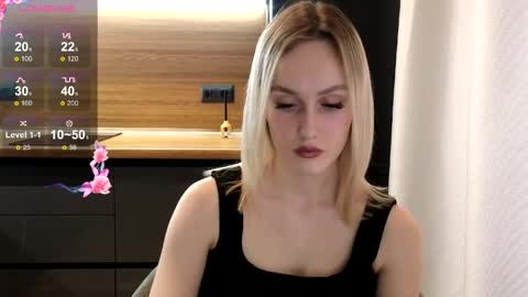 Belle online show from April 17, 11:57 am