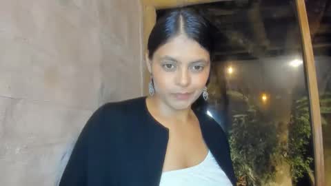 Snapshot of bellezacosmica chatting on June 11, 2:00 am bellezacosmica online show from June 11, 2:00 am