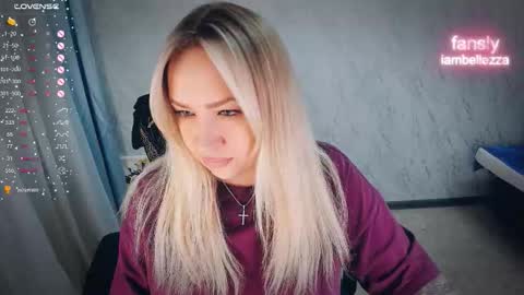 Your Annabelle Wolf  online show from February 3, 5:18 pm