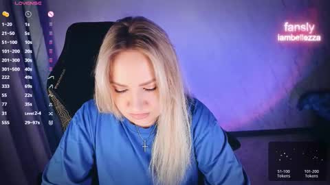 Your Annabelle Wolf  online show from February 23, 4:59 pm