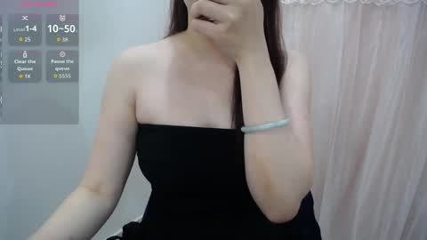 Belly online show from April 6, 1:25 am