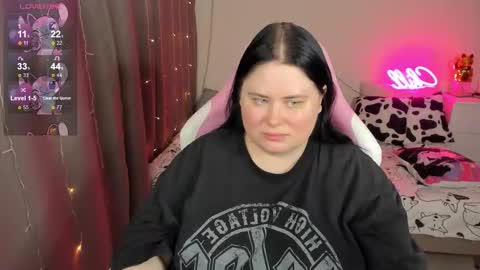 LinaBoo online show from February 13, 6:31 am