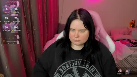 LinaBoo online show from March 11, 5:02 am