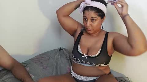 Your New Girlfriend online show from March 27, 5:45 pm