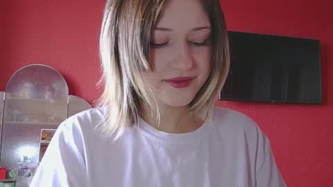 belovedmary online show from March 28, 8:47 am