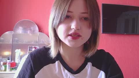 belovedmary online show from April 6, 8:37 am