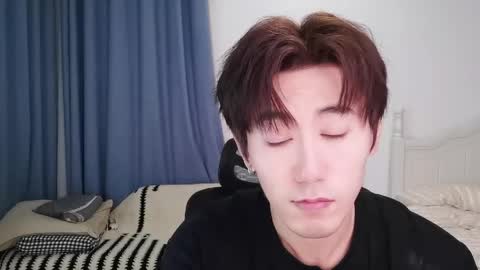 Ben online show from April 10, 6:34 pm