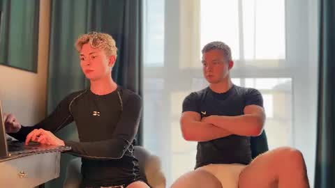Snapshot of ben_harmon chatting on July 16, 3:07 pm ben_harmon online show from July 16, 3:07 pm