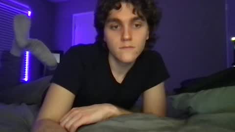 Snapshot of benchedtoast chatting on February 5, 9:25 am benchedtoast online show from February 5, 9:25 am