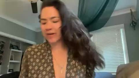 bendlikebecks online show from March 25, 12:55 pm