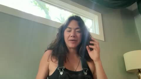 Snapshot of bendlikebecks chatting on April 29, 9:32 pm bendlikebecks online show from April 29, 9:32 pm