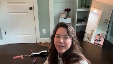 Snapshot of bendlikebecks chatting on May 21, 12:12 pm bendlikebecks online show from May 21, 12:12 pm