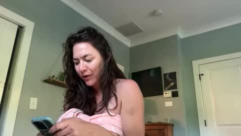 Snapshot of bendlikebecks chatting on June 10, 11:03 pm bendlikebecks online show from June 10, 11:03 pm