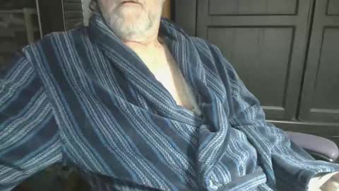 bendrinkin online show from March 9, 9:02 am