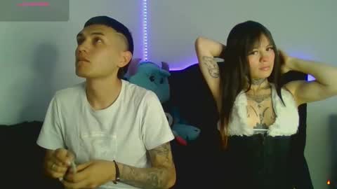 Tiffany and Bengie online show from December 19, 3:35 am