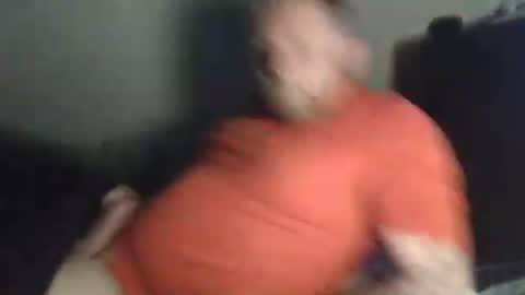 Snapshot of benizio_ chatting on March 11, 4:51 pm benizio online show from March 11, 4:51 pm