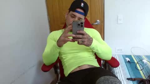 benjamin_isaac online show from September 27, 12:54 pm