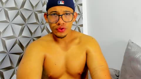 Benjamin online show from March 31, 6:52 pm