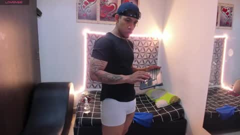 Benjamin online show from June 1, 1:46 pm