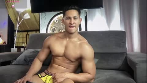 benjamincooperk online show from June 5, 6:52 am