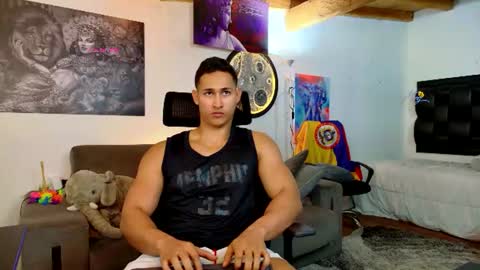 benjamincooperk online show from July 24, 4:21 am