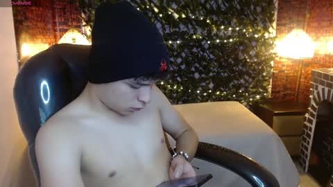 BENJAMIN online show from December 9, 1:40 am