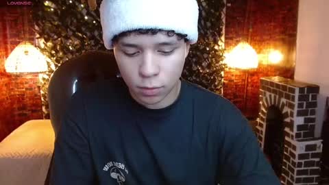 BENJAMIN online show from December 10, 7:32 pm