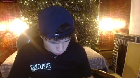 BENJAMIN online show from January 7, 7:28 pm
