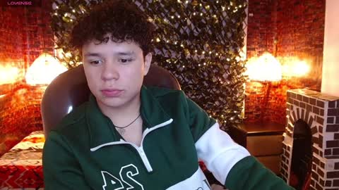 BENJAMIN online show from January 22, 7:45 pm