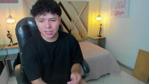 BENJAMIN online show from September 10, 9:04 pm