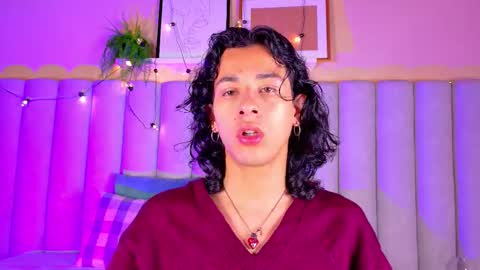 BENJI FIORE online show from October 15, 1:22 pm