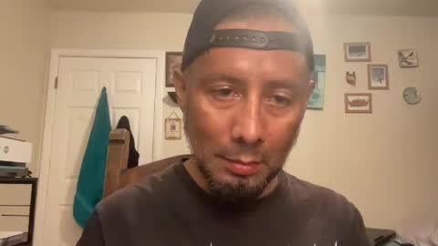 Snapshot of benmoncada630 chatting on March 2, 1:19 am benmoncada630 online show from March 2, 1:19 am