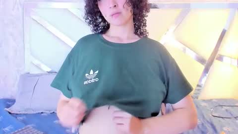 Snapshot of benny_and_mark chatting on February 7, 4:38 am Benny and Mark online show from February 7, 4:38 am