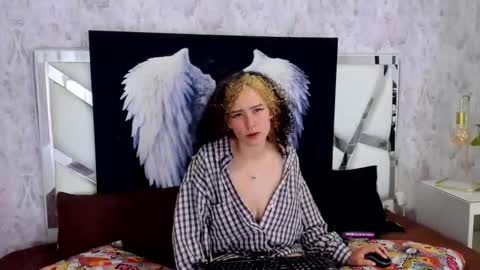 Snapshot of benny_wilson chatting on September 25, 3:43 am benny_wilson online show from September 25, 3:43 am